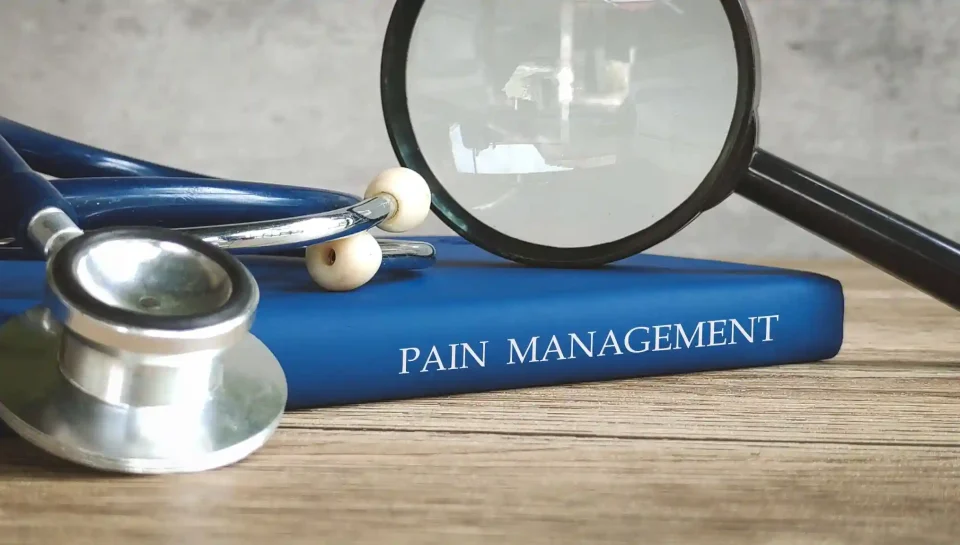 holistic-pain-management-guide-tips.jpg